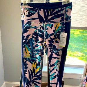 Old navy printed cropped leggings